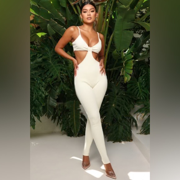 Cut Out Jumpsuit - Picture 1 of 5